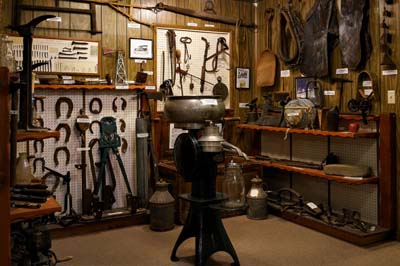 12museum-tools8322w